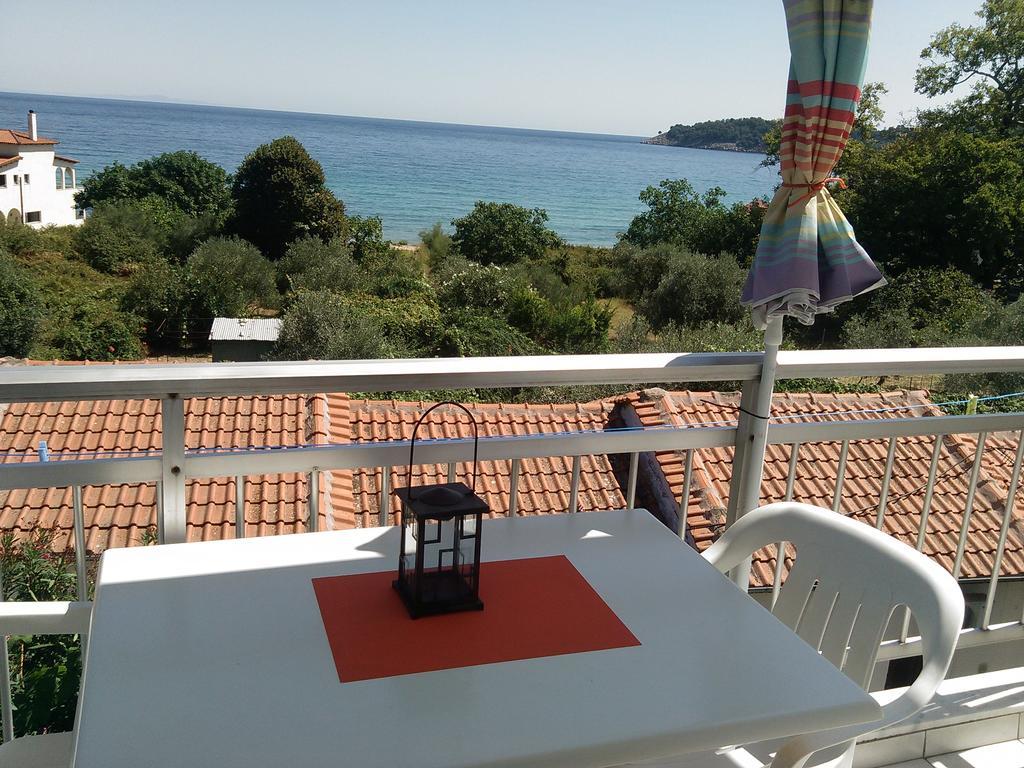 House Mantesos Apartment Koinyra Exterior photo