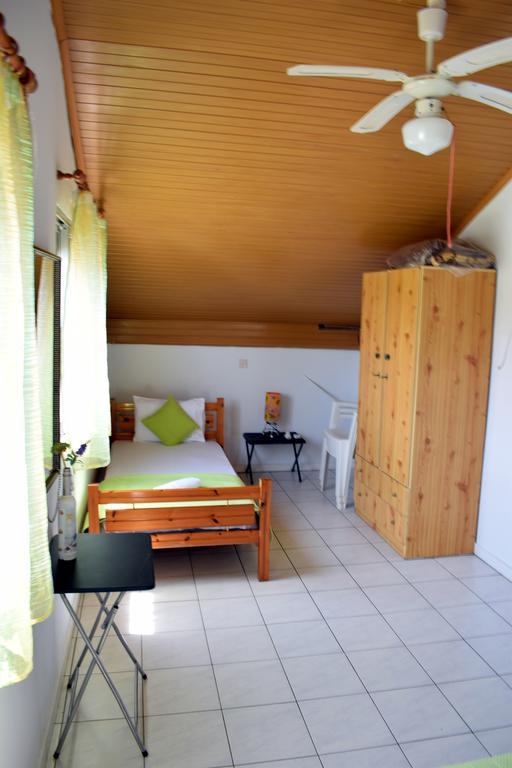 House Mantesos Apartment Koinyra Exterior photo